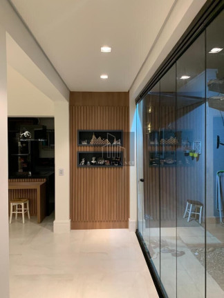 Imagem Casa com 6 Quartos à Venda, 380 m² em Vila Velha - Santana De Parnaíba Imagem Casa com 6 Quartos à Venda, 380 m² em Vila Velha - Santana De Parnaíba