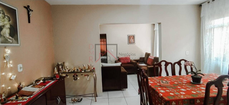 Imagem Casa com 3 Quartos à Venda, 140 m² em Jacaré - Cabreúva