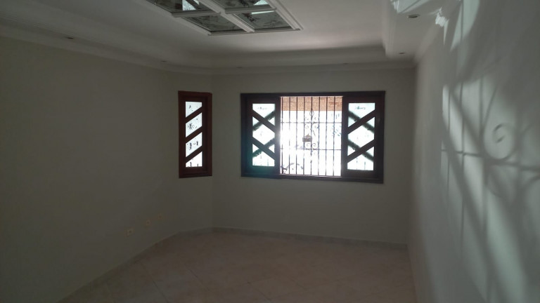Imagem Casa com 3 Quartos à Venda, 99 m² em Maracanã - Praia Grande