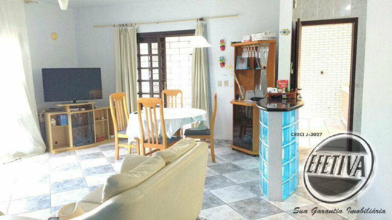 Imagem Casa com 2 Quartos à Venda, 144 m² em Centro - Guaratuba