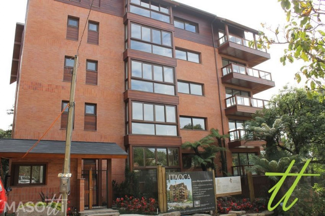 Apartamento com 3 Quartos à Venda, 20.357 m² em Centro - Gramado