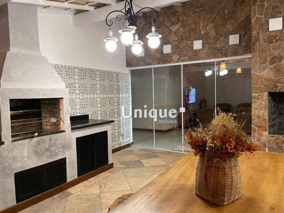 Imagem Casa com 5 Quartos para Temporada, 600 m² em Ferradurinha - Armação Dos Búzios Imagem Casa com 5 Quartos para Temporada, 600 m² em Ferradurinha - Armação Dos Búzios