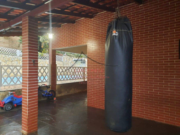 Imagem Chácara com 3 Quartos à Venda, 1.800 m² em Atibaia