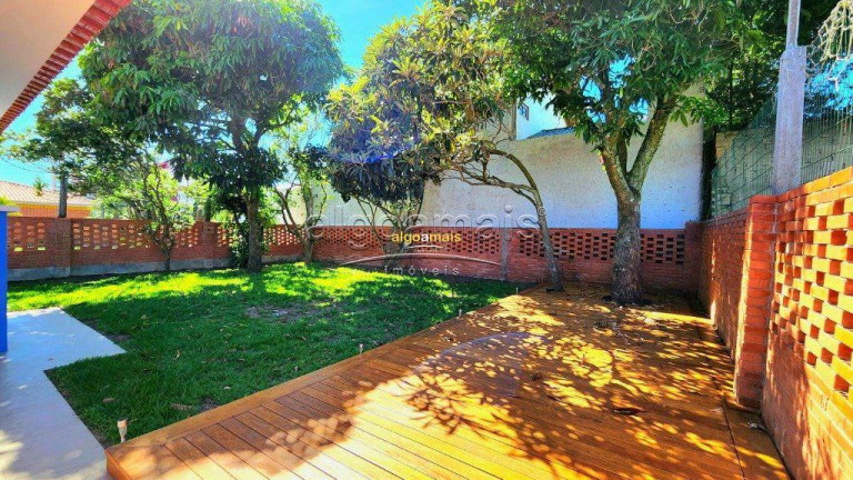 Casa com 3 Quartos à Venda, 138 m² em Centro - Xangri-lá