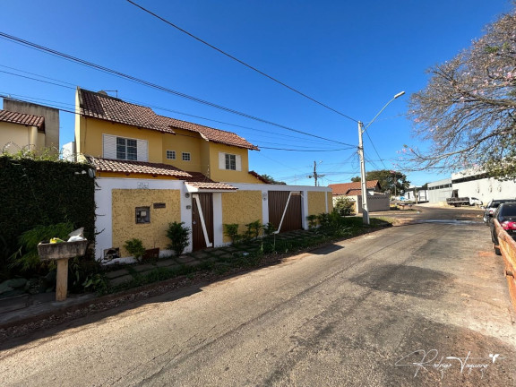 Sobrado com 3 Quartos à Venda, 146 m² em Jardim Santo Antônio - Goiânia