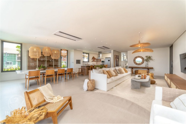 Imagem Casa com 5 Quartos à Venda, 458 m² em Praia Do Estaleiro - Balneário Camboriú