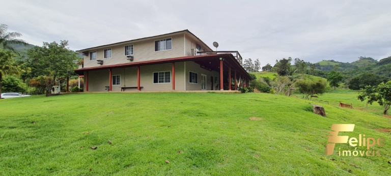 Imagem Imóvel com 8 Quartos à Venda, 60.000 m² em Timbuí - Timbuí