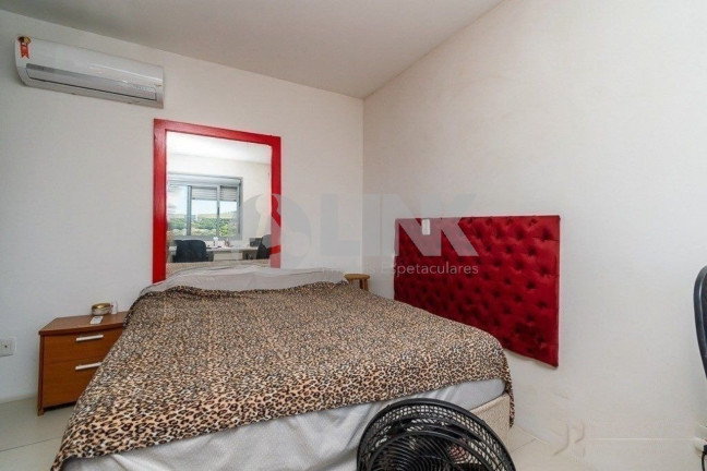 Imagem Apartamento com 3 Quartos à Venda, 121 m² em Santa Tereza - Porto Alegre Imagem Apartamento com 3 Quartos à Venda, 121 m² em Santa Tereza - Porto Alegre