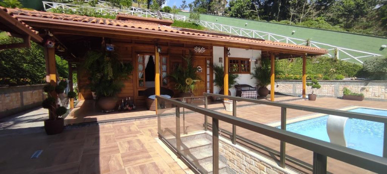 Imagem Casa com 2 Quartos à Venda, 1.192 m² em Albuquerque - Teresópolis