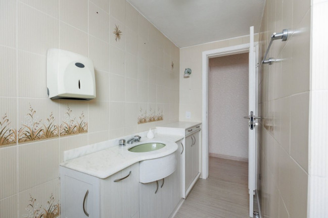 Imagem Apartamento com 3 Quartos para Alugar, 100 m² em Centro - Balneário Camboriú Imagem Apartamento com 3 Quartos para Alugar, 100 m² em Centro - Balneário Camboriú