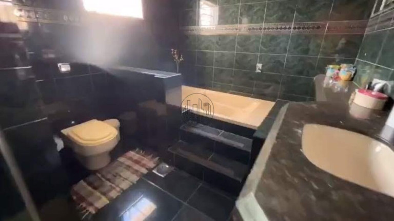Imagem Casa com 3 Quartos à Venda, 600 m² em Setor Habitacional Arniqueira (águas Claras) - Brasília Imagem Casa com 3 Quartos à Venda, 600 m² em Setor Habitacional Arniqueira (águas Claras) - Brasília