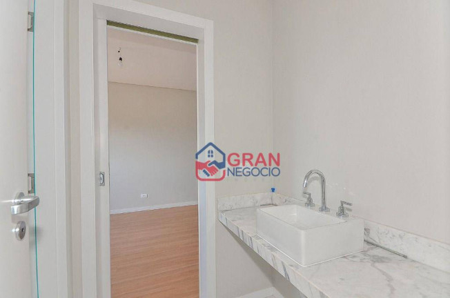 Imagem Sobrado com 3 Quartos à Venda, 162 m² em São Braz - Curitiba Imagem Sobrado com 3 Quartos à Venda, 162 m² em São Braz - Curitiba