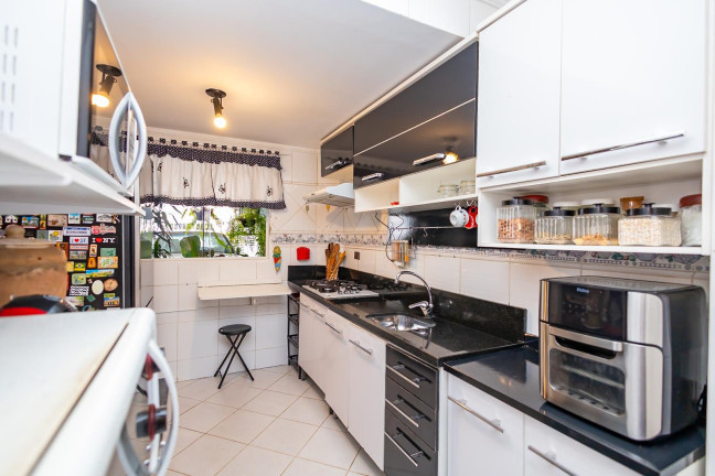 Imagem Sobrado com 3 Quartos à Venda, 170 m² em Campo Comprido - Curitiba Imagem Sobrado com 3 Quartos à Venda, 170 m² em Campo Comprido - Curitiba