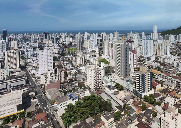 Imagem Apartamento com 3 Quartos à Venda, 106 m² em Centro - Itajaí Imagem Apartamento com 3 Quartos à Venda, 106 m² em Centro - Itajaí