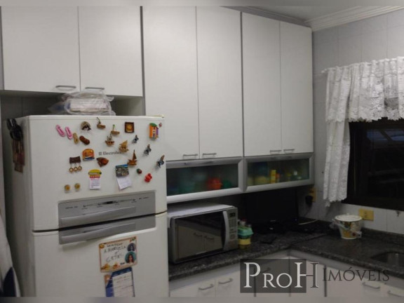 Imagem Sobrado com 1 Quarto à Venda, 180 m² em Vila Scarpelli - Santo André Imagem Sobrado com 1 Quarto à Venda, 180 m² em Vila Scarpelli - Santo André