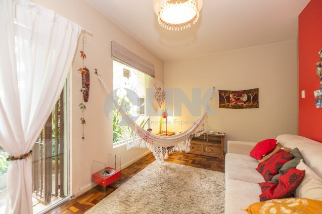 Imagem Apartamento com 3 Quartos à Venda, 126 m² em Moinhos De Vento - Porto Alegre