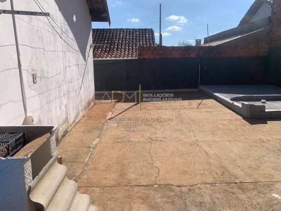 Imagem Casa com 2 Quartos à Venda, 64 m² em Comerciários - Botucatu