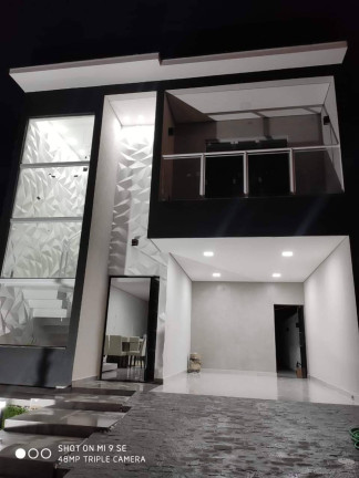 Imagem Casa de Condomínio com 3 Quartos à Venda, 250 m² em Horto Florestal - Sorocaba