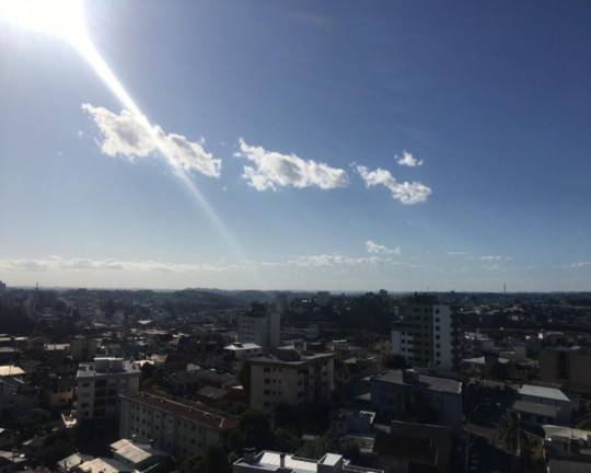 Imagem Imóvel com 2 Quartos à Venda, 117 m² em Rio Branco - Caxias Do Sul