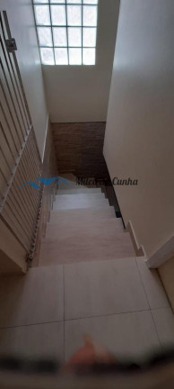 Imagem Casa com 3 Quartos à Venda, 190 m² em Parque Gerassi - Santo André