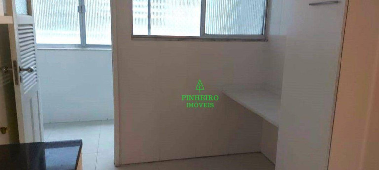 Imagem Apartamento com 3 Quartos à Venda, 80 m² em Icaraí - Niterói Imagem Apartamento com 3 Quartos à Venda, 80 m² em Icaraí - Niterói
