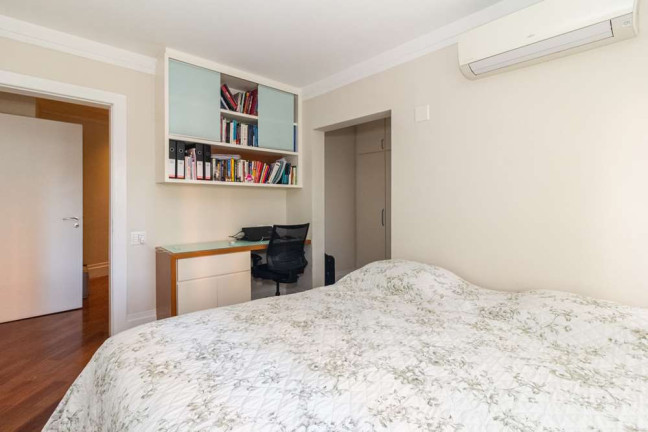 Imagem Apartamento com 4 Quartos à Venda, 357 m² em Moema - São Paulo