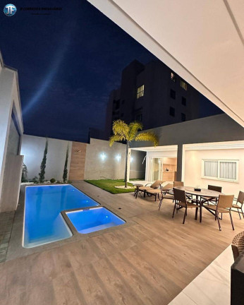 Imagem Casa com 3 Quartos à Venda, 360 m² em Iguaçu - Ipatinga