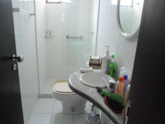 Imagem Casa com 4 Quartos à Venda, 640 m² em Guarajuba - Camaçari