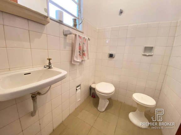 Imagem Casa com 3 Quartos à Venda, 200 m² em Alto - Teresópolis