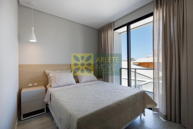 Imagem Casa com 3 Quartos à Venda, 150 m² em Canto Grande - Bombinhas