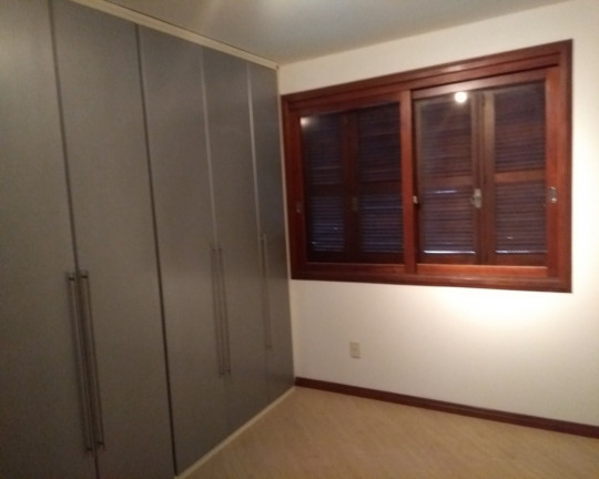 Imagem Casa com 3 Quartos à Venda, 260 m² em Parque Santa Fé - Porto Alegre Imagem Casa com 3 Quartos à Venda, 260 m² em Parque Santa Fé - Porto Alegre