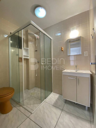 Imagem Apartamento com 3 Quartos para Alugar, 110 m² em Centro - Balneário Camboriú Imagem Apartamento com 3 Quartos para Alugar, 110 m² em Centro - Balneário Camboriú