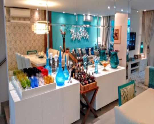 Imagem Casa com 4 Quartos à Venda, 350 m² em Enseada - Guarujá Imagem Casa com 4 Quartos à Venda, 350 m² em Enseada - Guarujá