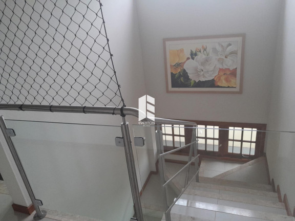 Imagem Casa com 3 Quartos à Venda, 220 m² em Juscelino Kubitschek - Santa Maria
