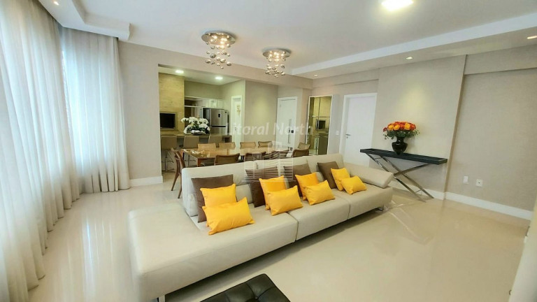 Imagem Apartamento com 3 Quartos à Venda, 122 m² em Centro - Balneário Camboriú Imagem Apartamento com 3 Quartos à Venda, 122 m² em Centro - Balneário Camboriú