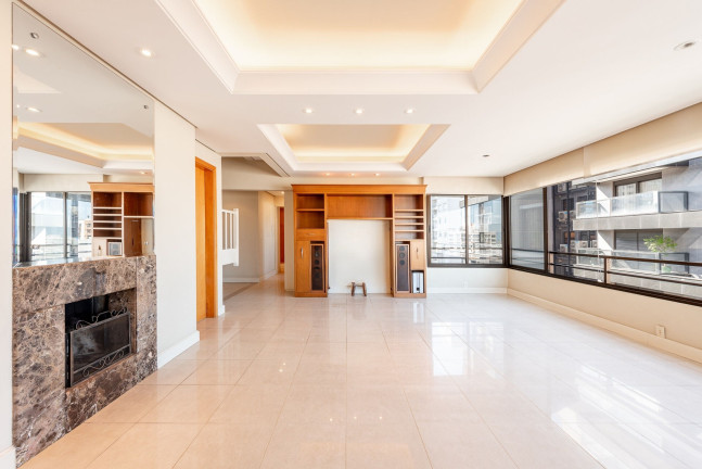 Imagem Cobertura com 4 Quartos à Venda, 242 m² em Rio Branco - Porto Alegre Imagem Cobertura com 4 Quartos à Venda, 242 m² em Rio Branco - Porto Alegre