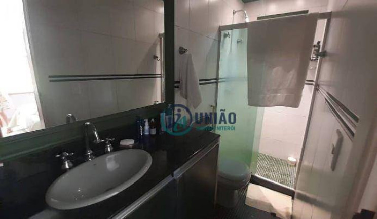 Imagem Casa com 5 Quartos à Venda, 270 m² em Itaipu - Niterói Imagem Casa com 5 Quartos à Venda, 270 m² em Itaipu - Niterói