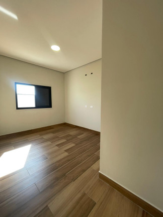 Imagem Casa com 2 Quartos à Venda, 94 m² em Parque Residencial Campo Verde - Boituva Imagem Casa com 2 Quartos à Venda, 94 m² em Parque Residencial Campo Verde - Boituva