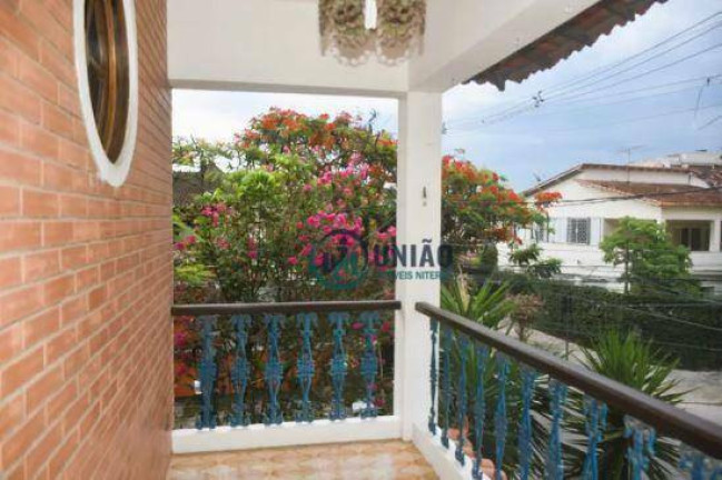 Imagem Casa com 5 Quartos à Venda, 220 m² em São Francisco - Niterói Imagem Casa com 5 Quartos à Venda, 220 m² em São Francisco - Niterói