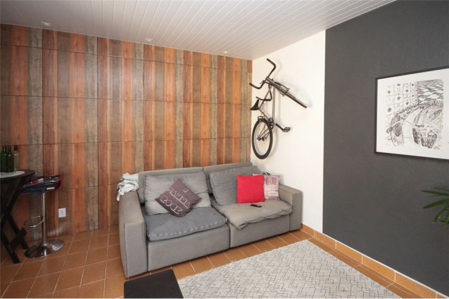 Imagem Casa com 4 Quartos à Venda, em Cambuci - São Paulo Imagem Casa com 4 Quartos à Venda, em Cambuci - São Paulo