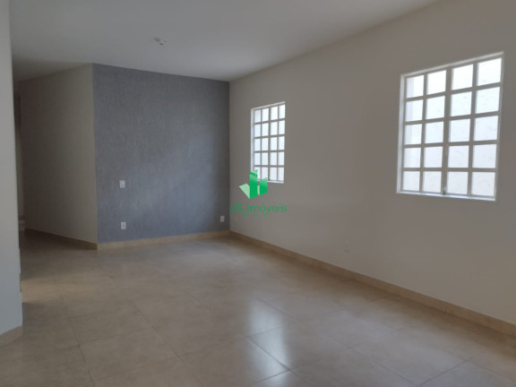 Imagem Casa com 3 Quartos para Alugar, 1 m² em Morrinhos - Montes Claros
