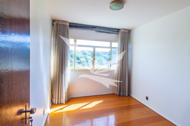 Imagem Apartamento com 3 Quartos à Venda, 120 m² em Asa Sul - Brasília Imagem Apartamento com 3 Quartos à Venda, 120 m² em Asa Sul - Brasília