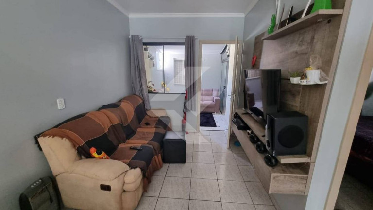 Imagem Casa com 3 Quartos à Venda, 132 m² em Nova Esperança - Balneário Camboriú