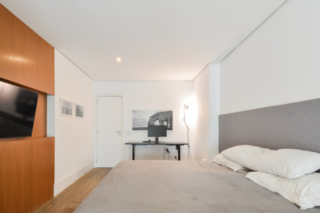 Imagem Imóvel com 3 Quartos à Venda, 191 m² em Sumarezinho - São Paulo Imagem Imóvel com 3 Quartos à Venda, 191 m² em Sumarezinho - São Paulo