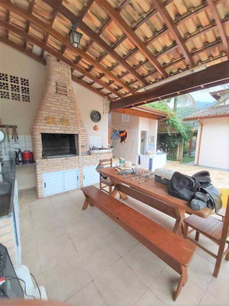 Imagem Casa com 3 Quartos à Venda, 450 m² em Horta Florestal - Ubatuba Imagem Casa com 3 Quartos à Venda, 450 m² em Horta Florestal - Ubatuba