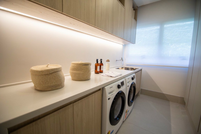 Imagem Imóvel com 4 Quartos à Venda, 258 m² em Moema - São Paulo Imagem Imóvel com 4 Quartos à Venda, 258 m² em Moema - São Paulo