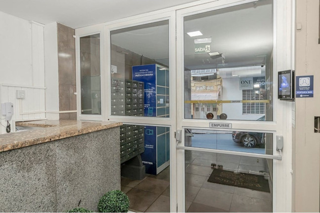 Imagem Apartamento com 1 Quarto à Venda, 150 m² em Centro Histórico - Porto Alegre Imagem Apartamento com 1 Quarto à Venda, 150 m² em Centro Histórico - Porto Alegre