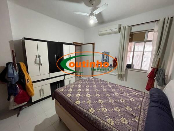 Imagem Casa com 5 Quartos à Venda, 175 m² em Grajaú - Rio De Janeiro Imagem Casa com 5 Quartos à Venda, 175 m² em Grajaú - Rio De Janeiro
