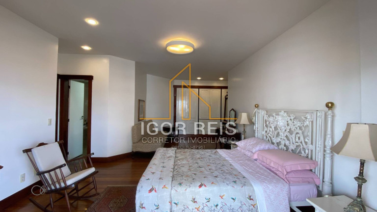 Imagem Apartamento com 4 Quartos à Venda, 400 m² em Centro - Campos Dos Goytacazes