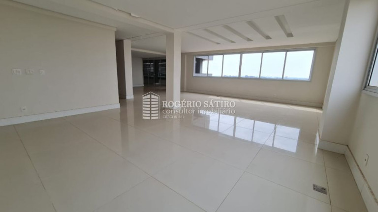 Imagem Cobertura com 5 Quartos à Venda, 557 m² em Mercês - Uberaba